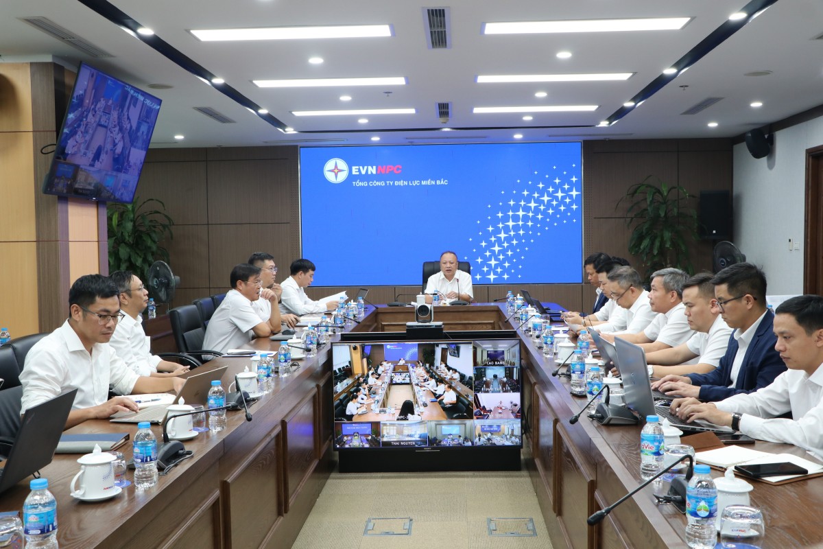 EVNNPC tổ chức hội nghị triển khai hệ thống lưu trữ năng lượng bằng pin (BESS) EVNNPC tổ chức hội nghị triển khai hệ thống lưu trữ năng lượng bằng pin (BESS)