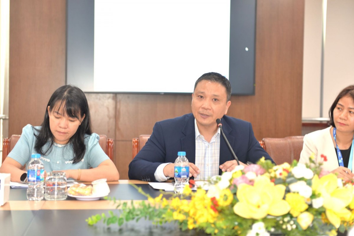 EVNHCMC đảm bảo cấp điện liên tục, ổn định cho Nhà máy Intel EVNHCMC đảm bảo cấp điện liên tục, ổn định cho Nhà máy Intel