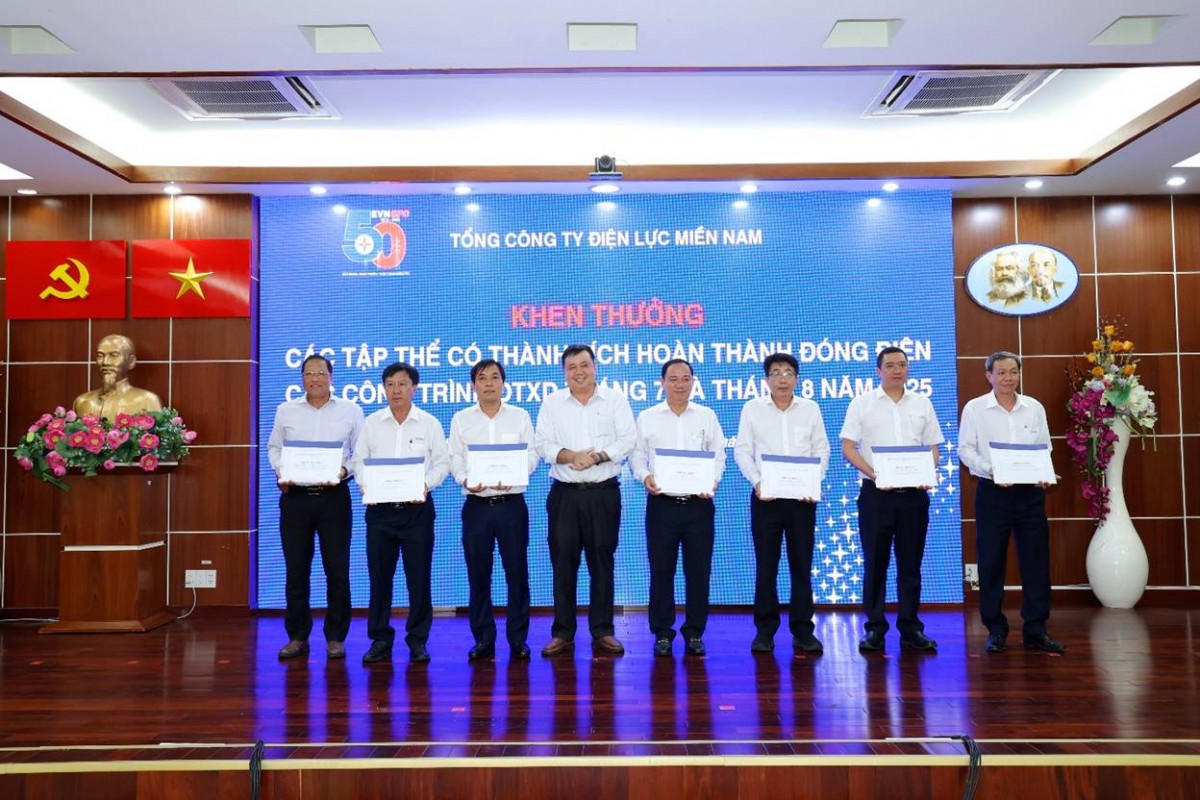 Đảm bảo điện miền Nam - EVNSPC quyết liệt trong công tác đầu tư xây dựng Đảm bảo điện miền Nam - EVNSPC quyết liệt trong công tác đầu tư xây dựng