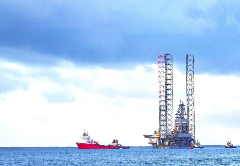 Giàn khoan PV DRILLING IX bắt đầu hành trình từ Đan Mạch về Việt Nam