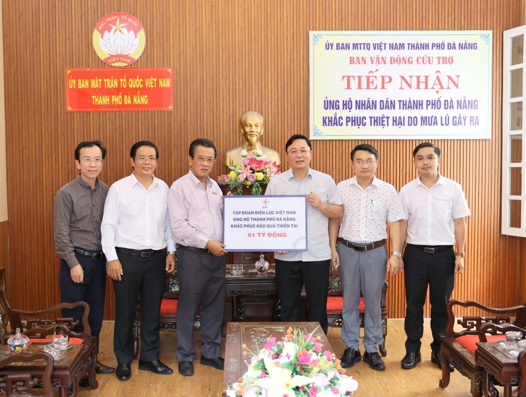 EVN hỗ trợ 2 tỷ đồng cho Đà Nẵng và Huế khắc phục hậu quả thiên tai