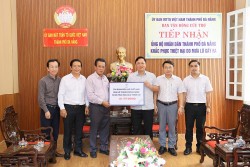 EVN hỗ trợ 2 tỷ đồng cho Đà Nẵng và Huế khắc phục hậu quả thiên tai