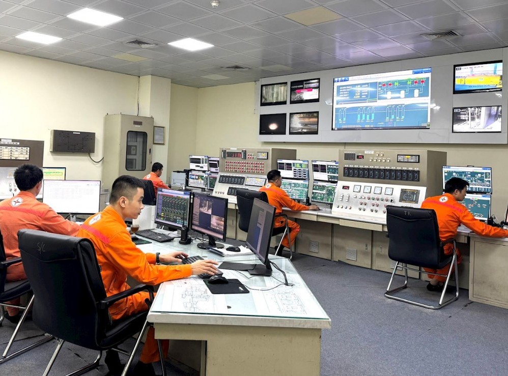 EVNGENCO1 tăng tốc hoàn thành nhiệm vụ 2025, bảo đảm vận hành an toàn, hiệu quả
