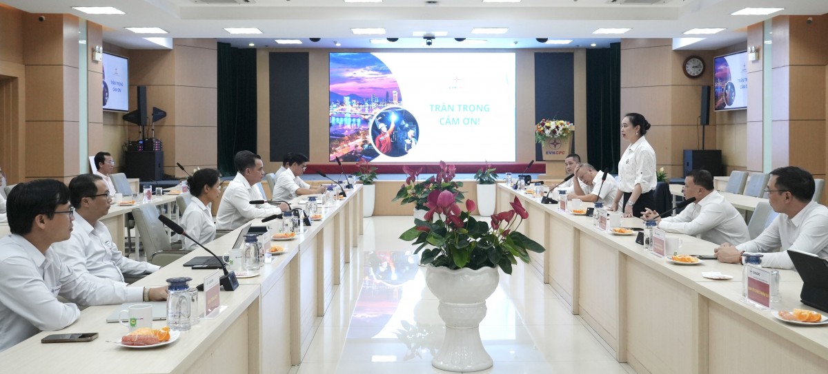 EVNNPC ủng hộ EVNCPC 1,5 tỷ đồng khắc phục hậu quả bão lũ EVNNPC ủng hộ EVNCPC 1,5 tỷ đồng khắc phục hậu quả bão lũ