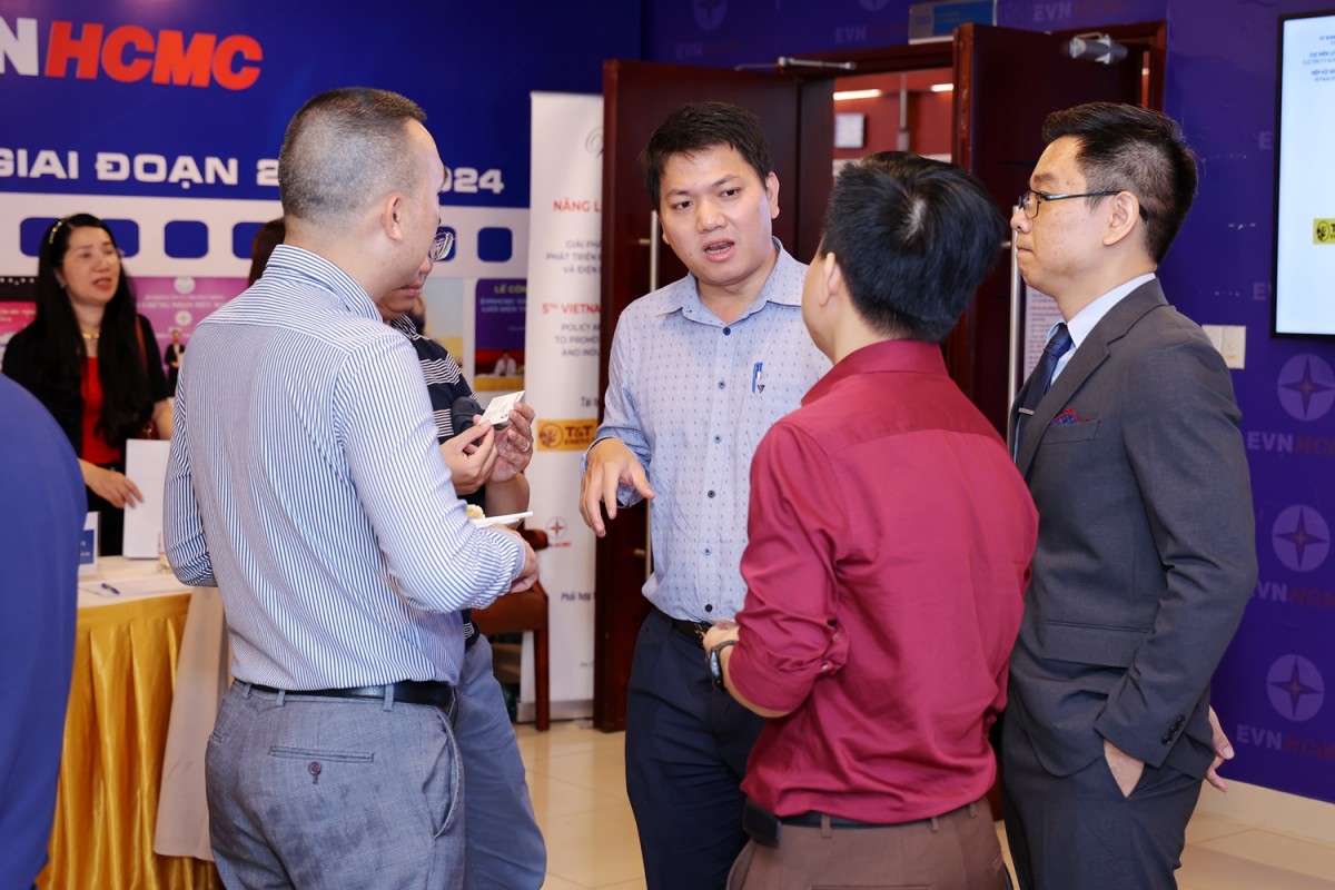 Giải pháp chính sách, công nghệ phát triển lưu trữ năng lượng và điện mặt trời khu công nghiệp tại Việt Nam