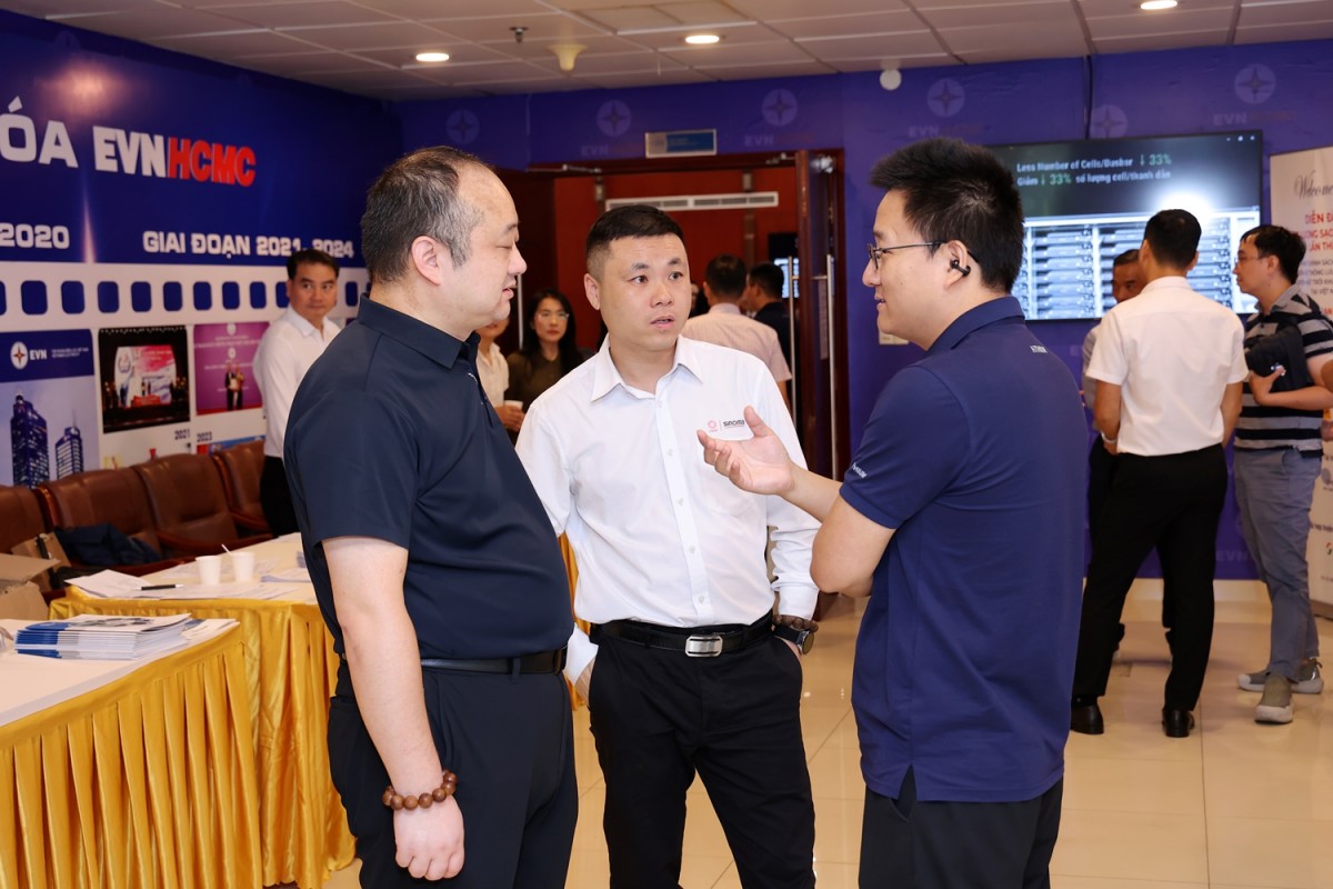 Giải pháp chính sách, công nghệ phát triển lưu trữ năng lượng và điện mặt trời khu công nghiệp tại Việt Nam