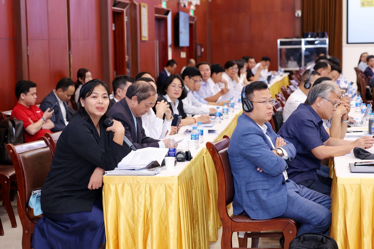 Giải pháp chính sách, công nghệ phát triển lưu trữ năng lượng và điện mặt trời khu công nghiệp tại Việt Nam