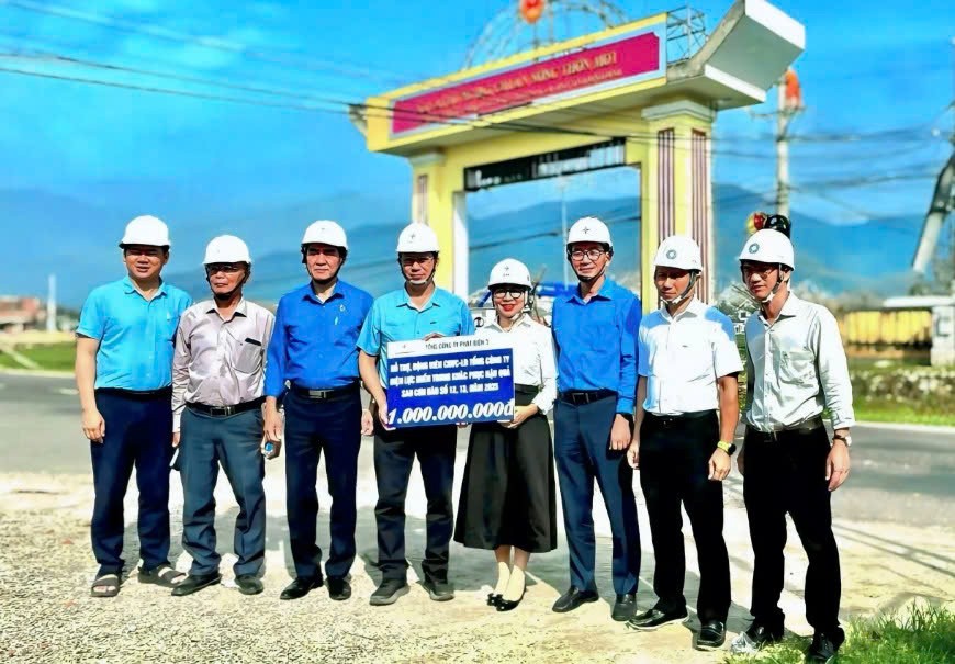 EVNGENCO3 hỗ trợ 1 tỷ đồng giúp EVNCPC khắc phục hậu quả bão lũ