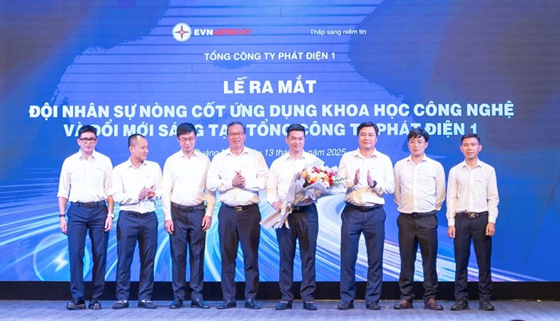Kỹ sư Trịnh Xuân Duy (Công ty DHD) - Người ‘bắc nhịp’ từ công nghệ thông tin đến điều khiển nhà máy điện Kỹ sư Trịnh Xuân Duy (Công ty DHD) - Người ‘bắc nhịp’ từ công nghệ thông tin đến điều khiển nhà máy điện