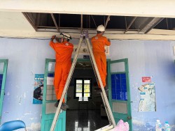 Công ty EPS chung tay hỗ trợ khắc phục hậu quả bão lũ tại Đắc Lắk