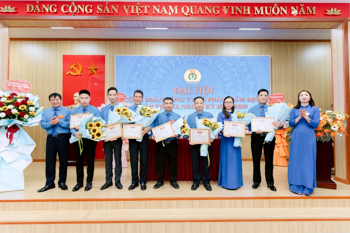Đại hội Công đoàn Công ty Cổ phần Giám định - Vinacomin lần thứ XI (nhiệm kỳ 2025-2030) Đại hội Công đoàn Công ty Cổ phần Giám định - Vinacomin lần thứ XI (nhiệm kỳ 2025-2030)