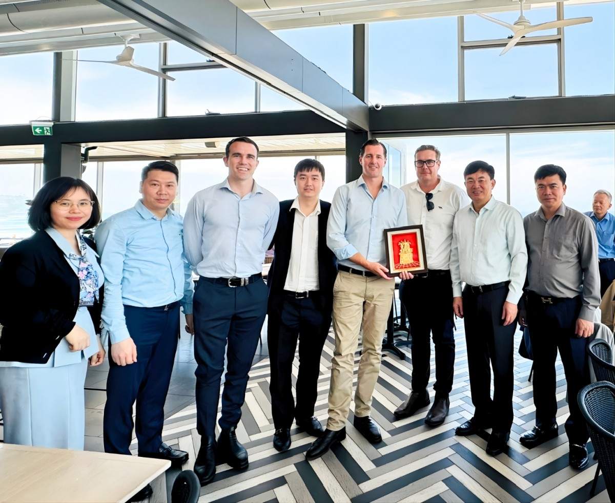 Chủ tịch HĐTV TKV làm việc với các đối tác lớn tại Australia