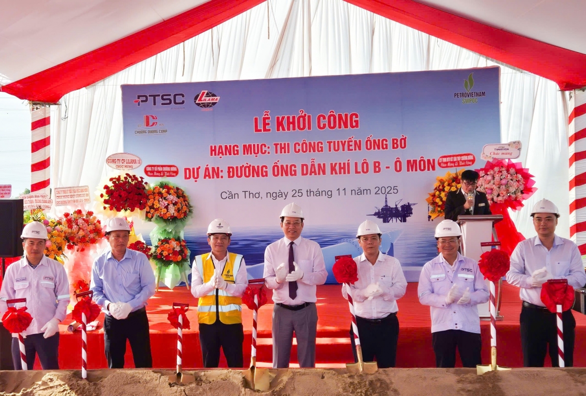 Thi công đường ống dẫn khí Lô B - Ô Môn (tuyến ống trên bờ, cung đoạn Cần Thơ)