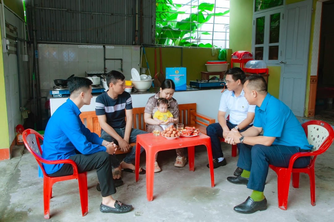 Giữ nhịp dòng than - Dấu ấn một năm nỗ lực của Phân xưởng Sàng tuyển Than Thống Nhất Giữ nhịp dòng than - Dấu ấn một năm nỗ lực của Phân xưởng Sàng tuyển Than Thống Nhất