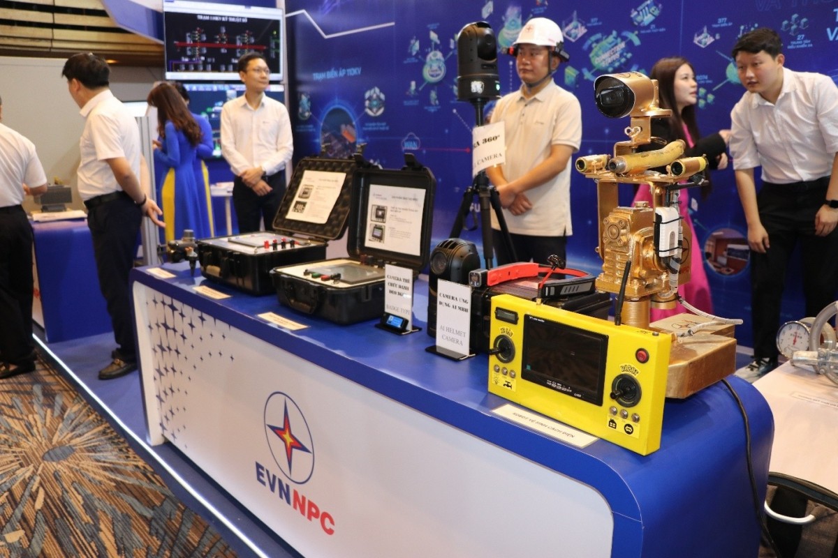 EVNNPC tham gia Techshow 2025 - Đóng góp nhiều giải pháp công nghệ cho ngành điện EVNNPC tham gia Techshow 2025 - Đóng góp nhiều giải pháp công nghệ cho ngành điện