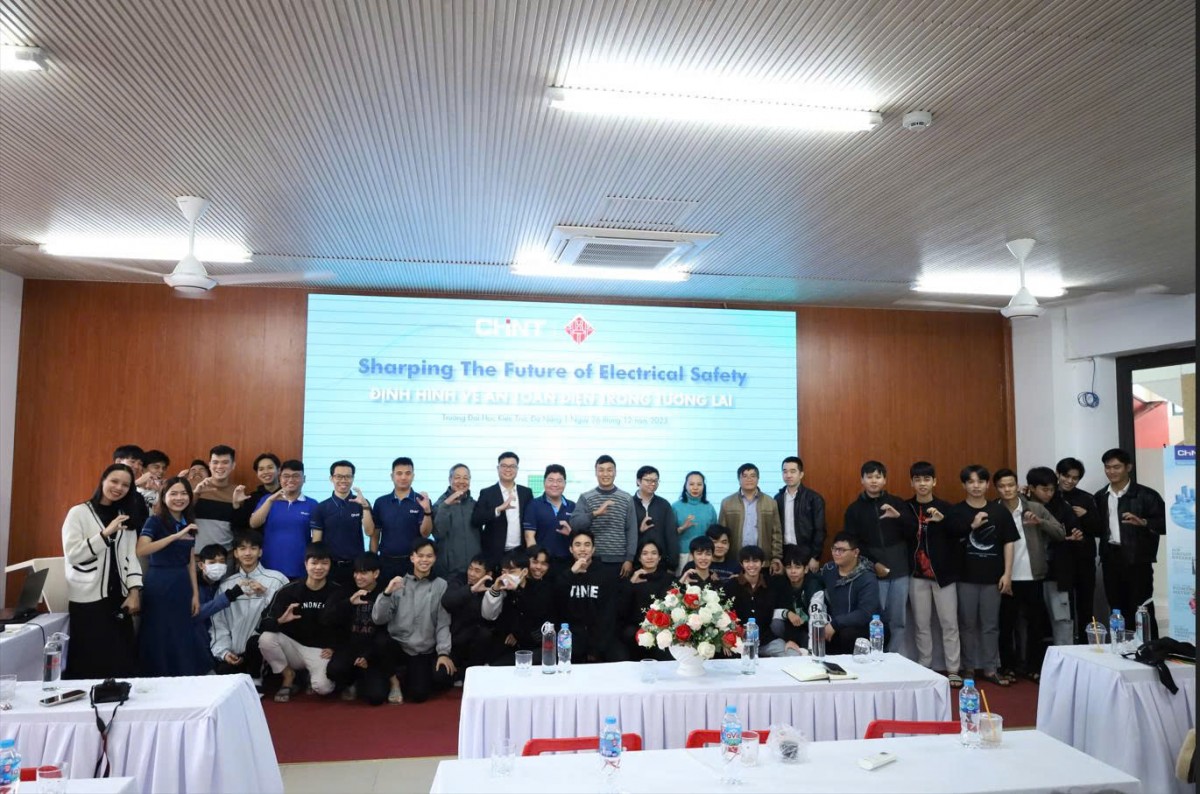 CHINT hỗ trợ đào tạo kỹ thuật, đồng hành phát triển nguồn nhân lực ngành điện Việt Nam CHINT hỗ trợ đào tạo kỹ thuật, đồng hành phát triển nguồn nhân lực ngành điện Việt Nam