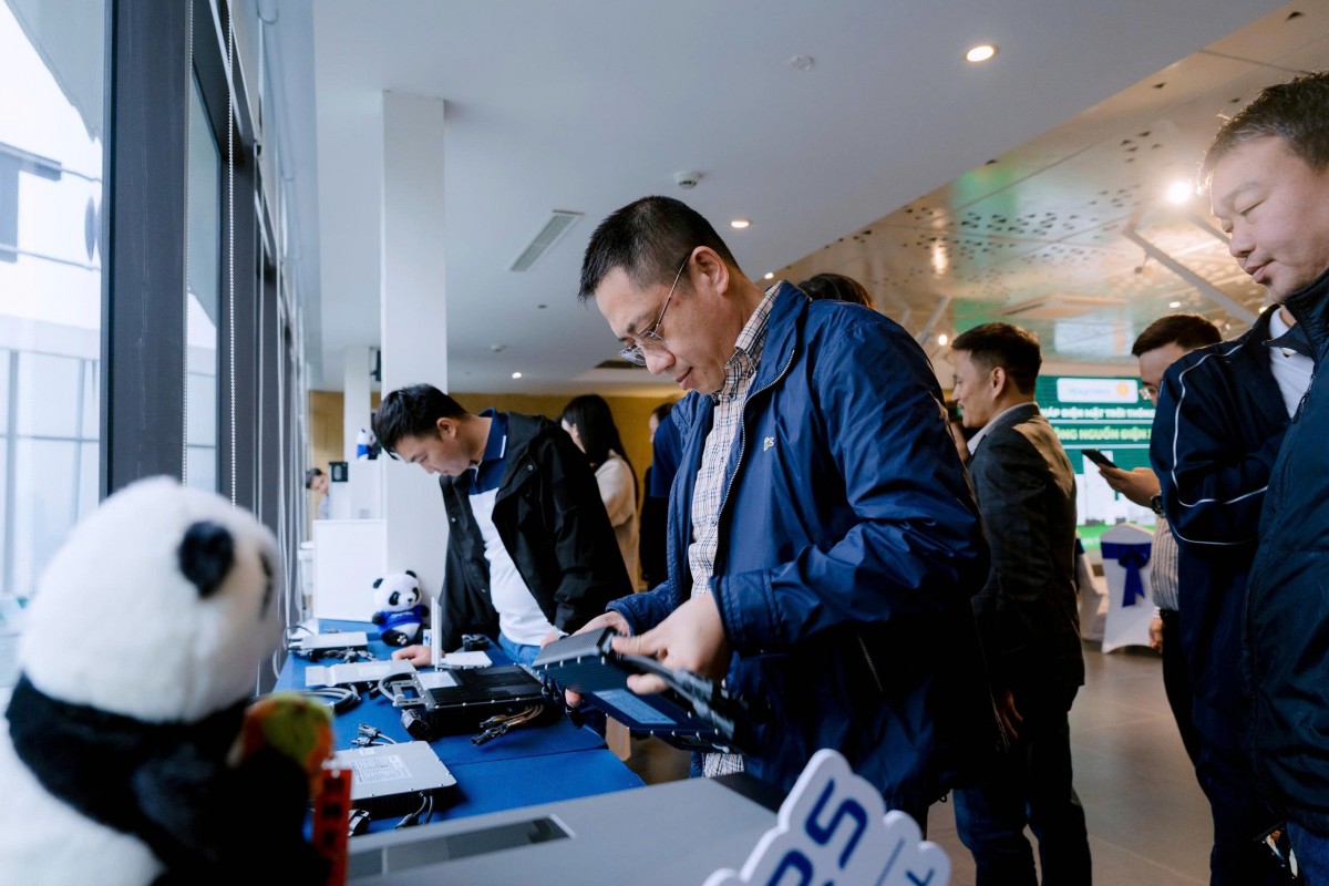 Hoymiles đồng hành sự kiện ‘Giải pháp điện mặt trời thông minh - Chủ động nguồn điện xanh’ Hoymiles đồng hành sự kiện ‘Giải pháp điện mặt trời thông minh - Chủ động nguồn điện xanh’