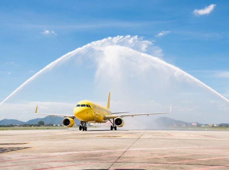 Khát vọng bầu trời và tầm nhìn của Bầu Hiển