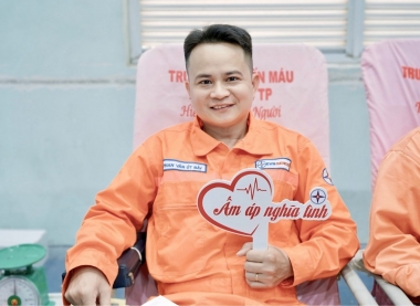 EPS sẻ chia yêu thương qua hoạt động hiến máu tình nguyện