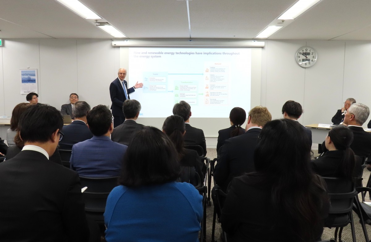 Công bố Báo cáo Triển vọng Năng lượng khu vực châu Á - Thái Bình Dương (lần thứ 9) Công bố Báo cáo Triển vọng Năng lượng khu vực châu Á - Thái Bình Dương (lần thứ 9)