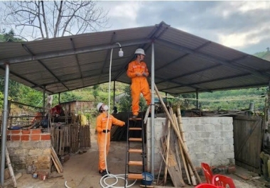 Đoàn Thanh niên Nhiệt điện Mông Dương hưởng ứng Ngày truyền thống ngành Điện