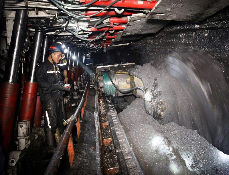 Dự án khai thác hầm lò mỏ Nam Mẫu đón tấn than thứ 2,5 triệu