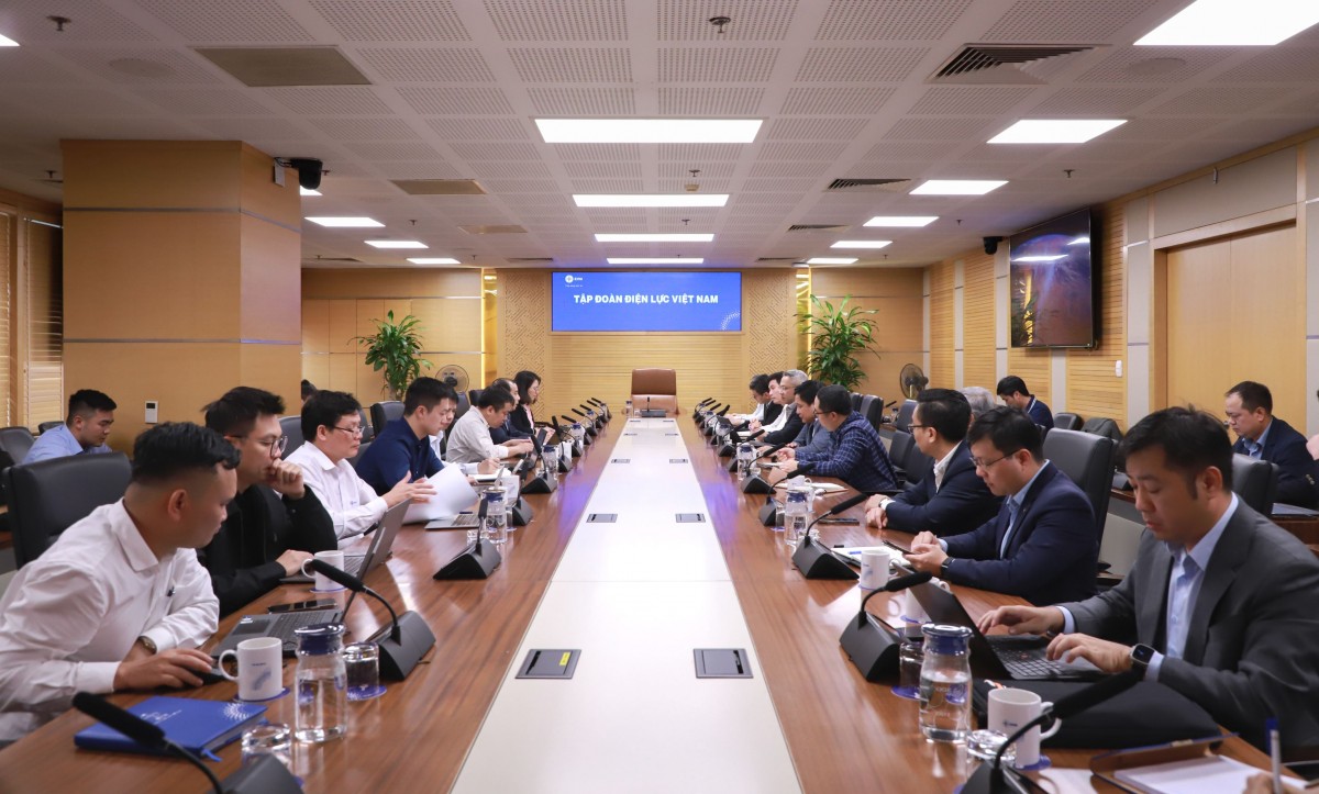 EVN và HUCE bàn định hướng hợp tác trong đào tạo, phát triển nguồn nhân lực