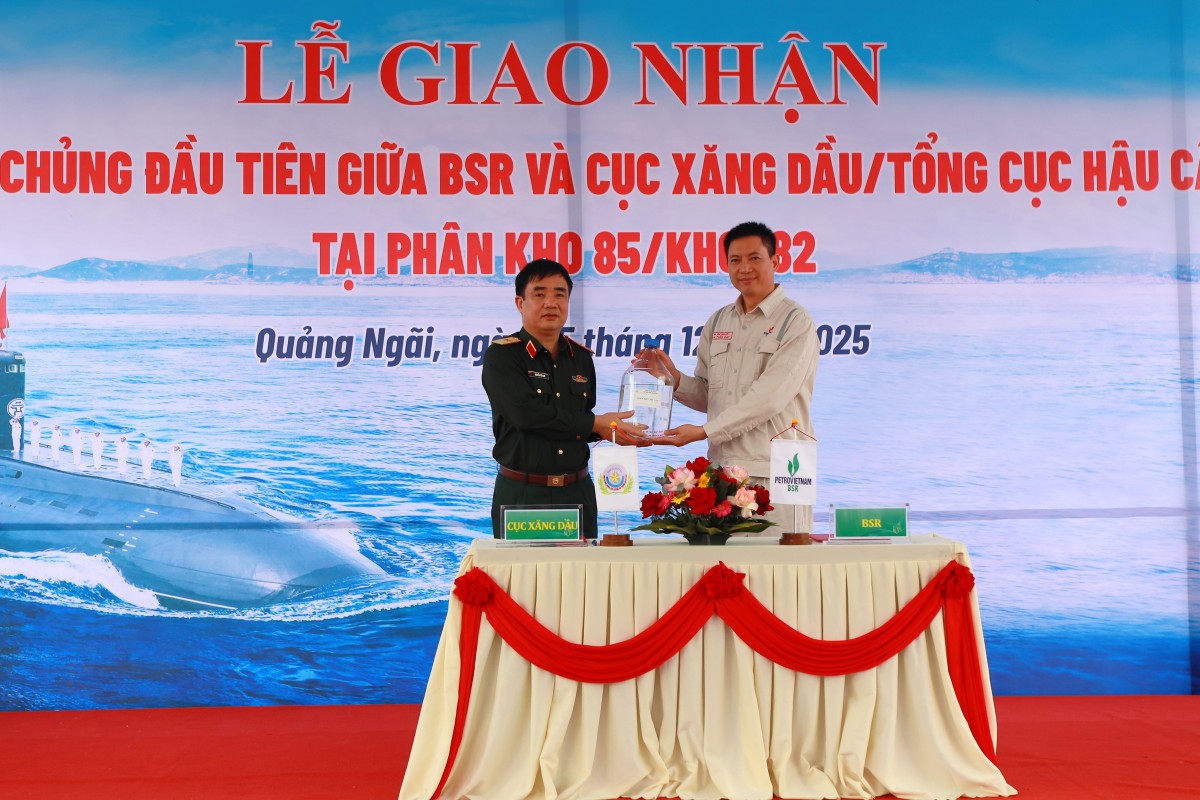 BSR bàn giao lô nhiên liệu đặc chủng đầu tiên phục vụ quốc phòng