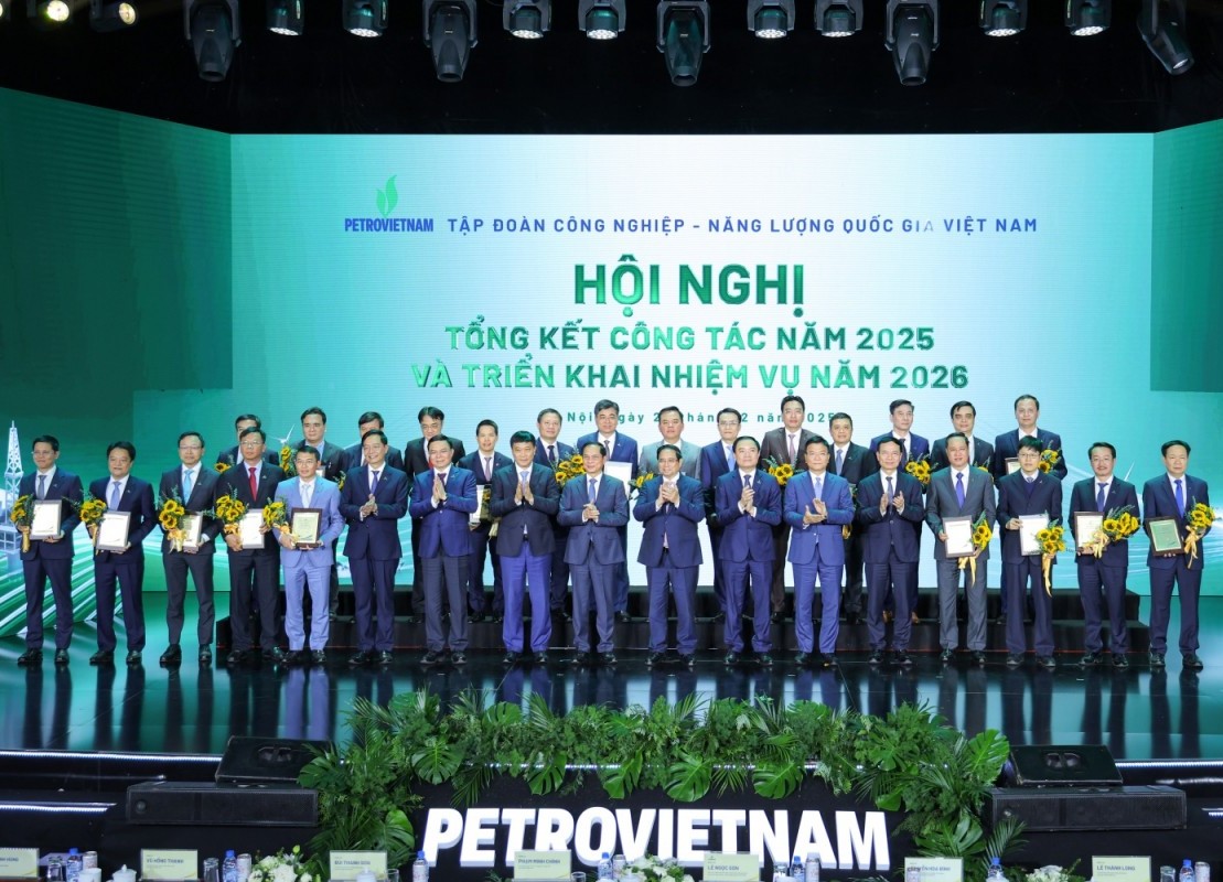 Thủ tướng dự Hội nghị tổng kết năm 2025, triển khai nhiệm vụ 2026 của PVN
