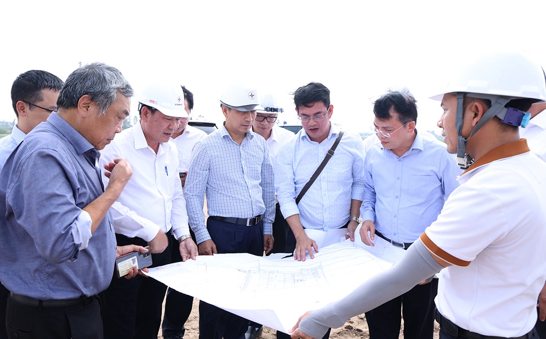 EVNNPT vận hành an toàn, đầu tư hiệu quả, giữ vững ‘trục xương sống’ hệ thống điện quốc gia