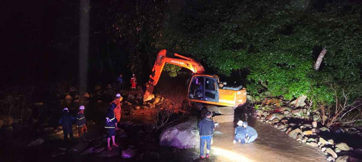 EVN hoàn thành vượt tiến độ nhiệm vụ xóa ‘vùng lõm’ điện, sóng tại 129 thôn, bản