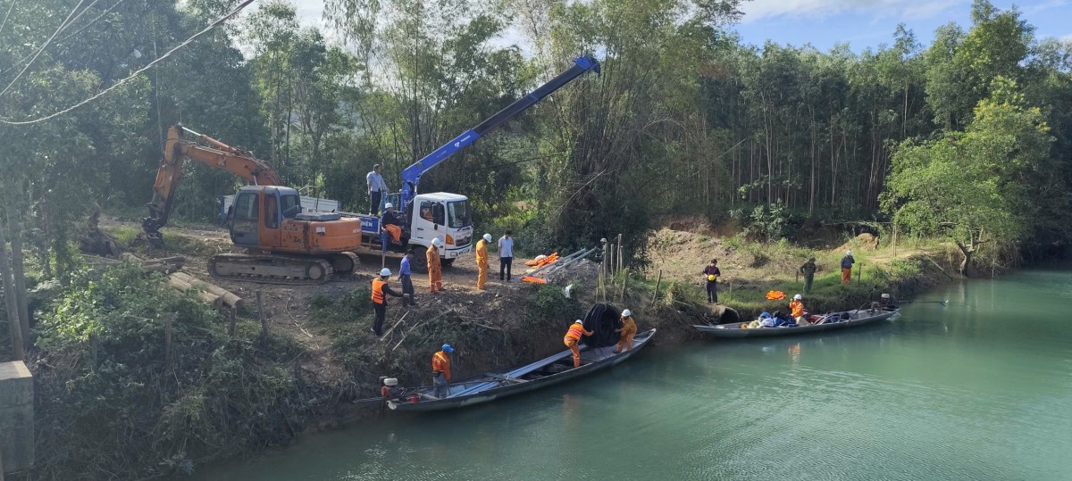 EVN hoàn thành vượt tiến độ nhiệm vụ xóa ‘vùng lõm’ điện, sóng tại 129 thôn, bản