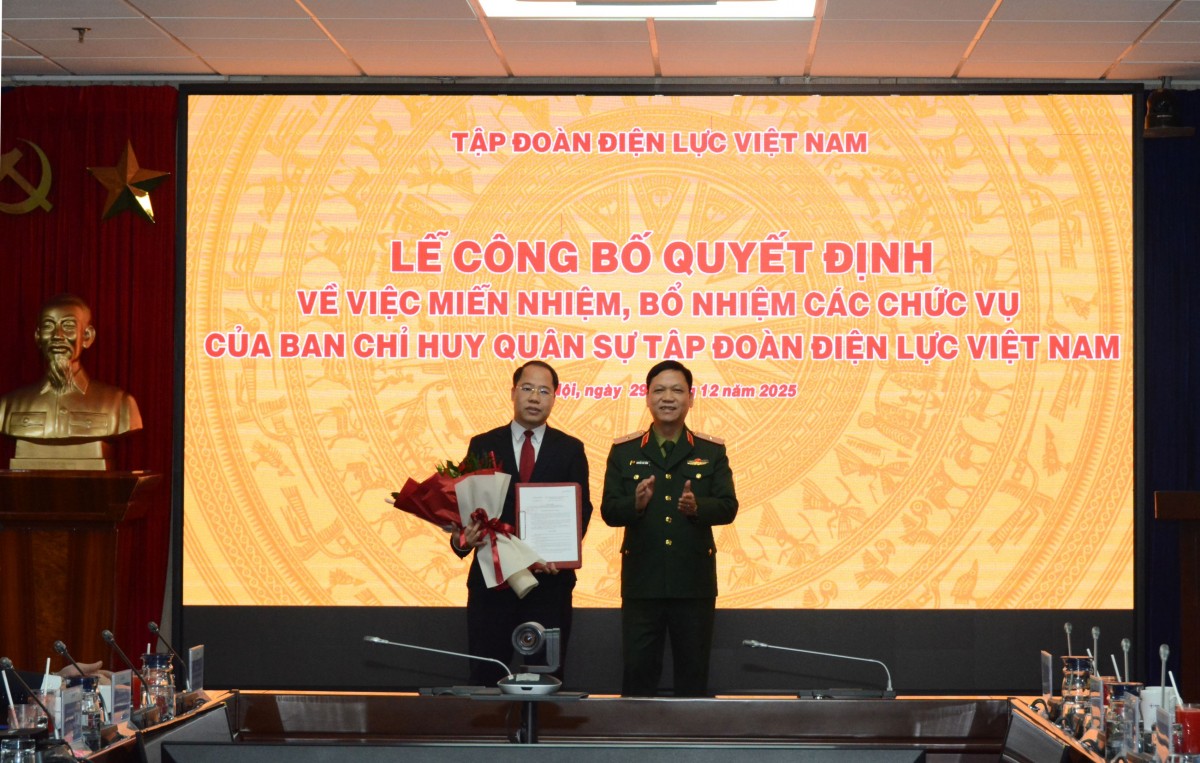 Kiện toàn Ban chỉ huy quân sự Tập đoàn Điện lực Việt Nam