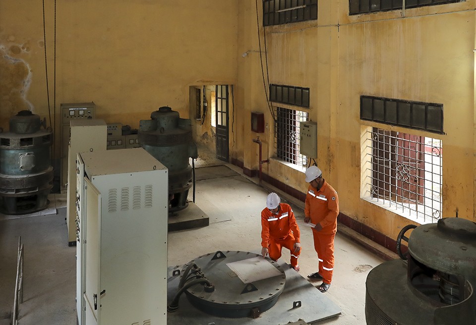 EVN sẵn sàng đảm bảo điện phục vụ lấy nước gieo cấy vụ Đông Xuân EVN sẵn sàng đảm bảo điện phục vụ lấy nước gieo cấy vụ Đông Xuân