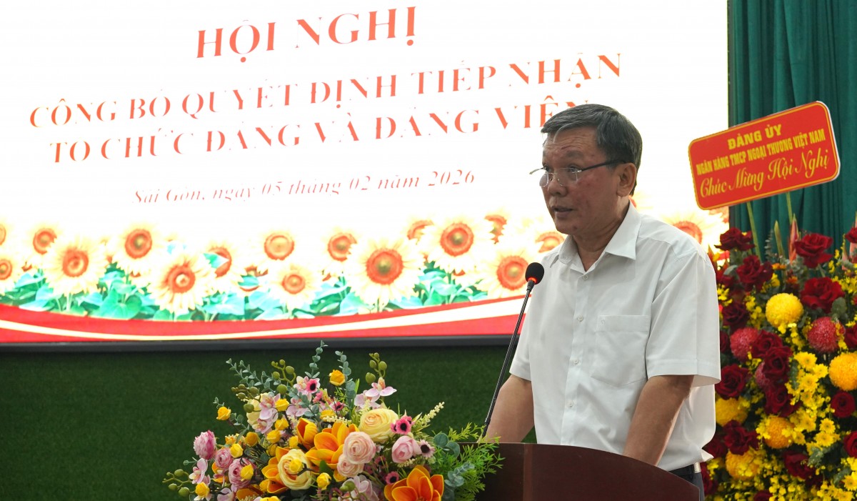 Đảng ủy EVNSPC dự lễ công bố và trao các quyết định về công tác tổ chức Đảng và đảng viên