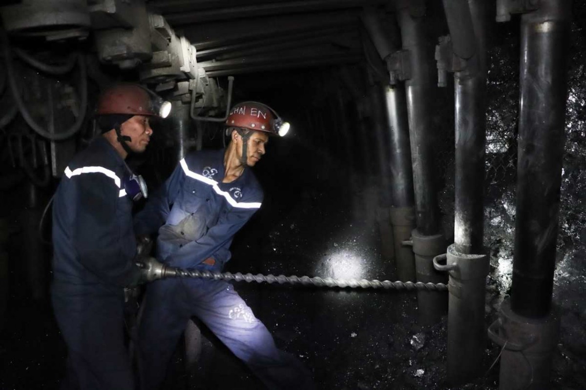 Công ty Than Hạ Long - TKV bứt tốc ngay từ ca sản xuất đầu tiên