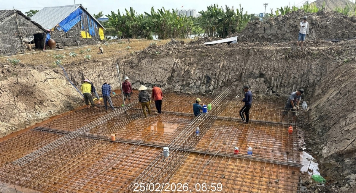 Trên công trường các dự án lưới điện 110kV tại miền Nam những ngày đầu năm