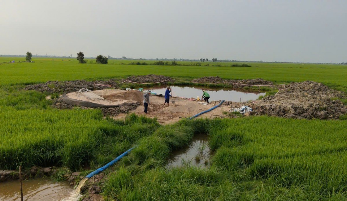 Trên công trường các dự án lưới điện 110kV tại miền Nam những ngày đầu năm