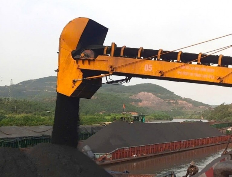 Tuyển than Hòn Gai sôi nổi khí thế sản xuất những ngày đầu năm 2026