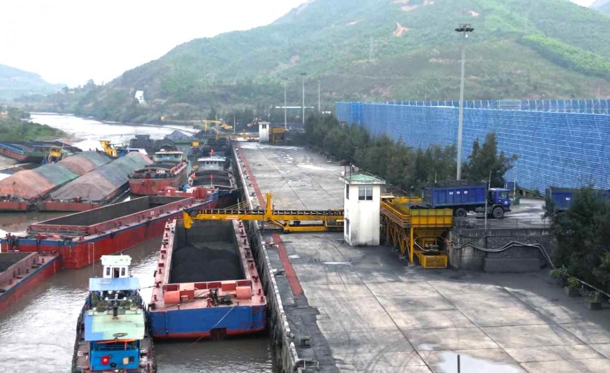 Tuyển than Hòn Gai sôi nổi khí thế sản xuất những ngày đầu năm 2026