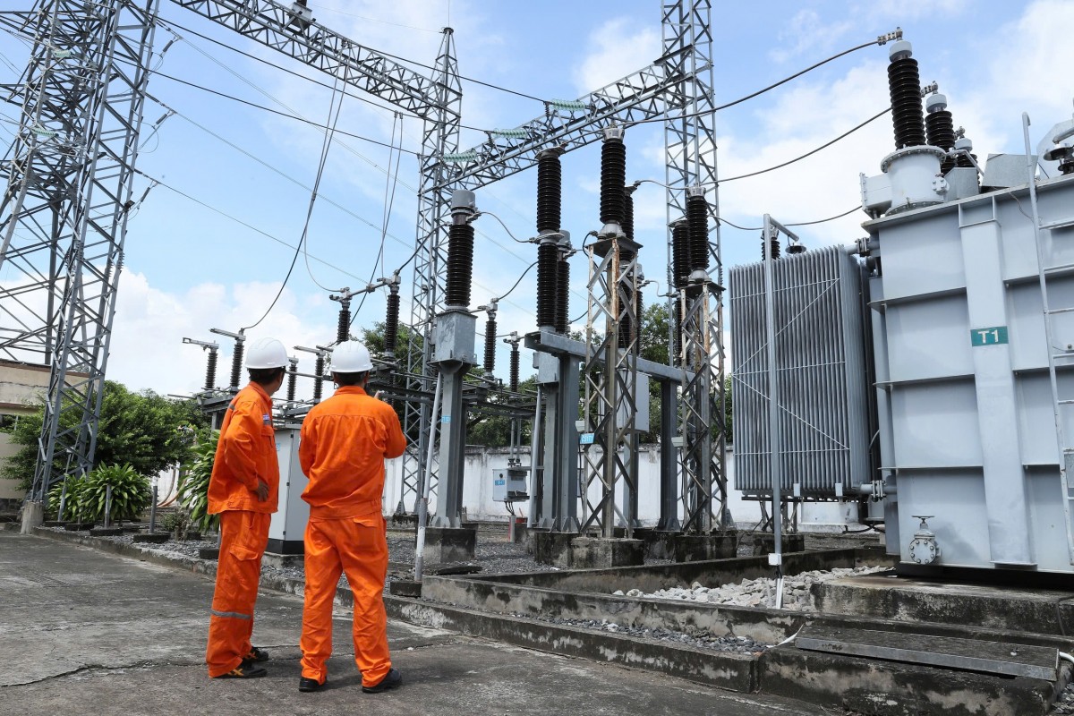 EVNSPC lên phương án đảm bảo cấp điện phục vụ công tác bầu cử EVNSPC lên phương án đảm bảo cấp điện phục vụ công tác bầu cử