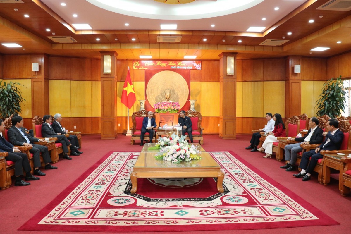 Tình hình sản xuất, kinh doanh và đầu tư của TKV trên địa bàn tỉnh Lạng Sơn Tình hình sản xuất, kinh doanh và đầu tư của TKV trên địa bàn tỉnh Lạng Sơn