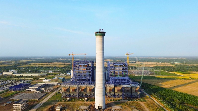 Hoàn thành lắp đặt hệ thống hâm nước lò hơi số 2 dự án Nhiệt điện Long Phú 1