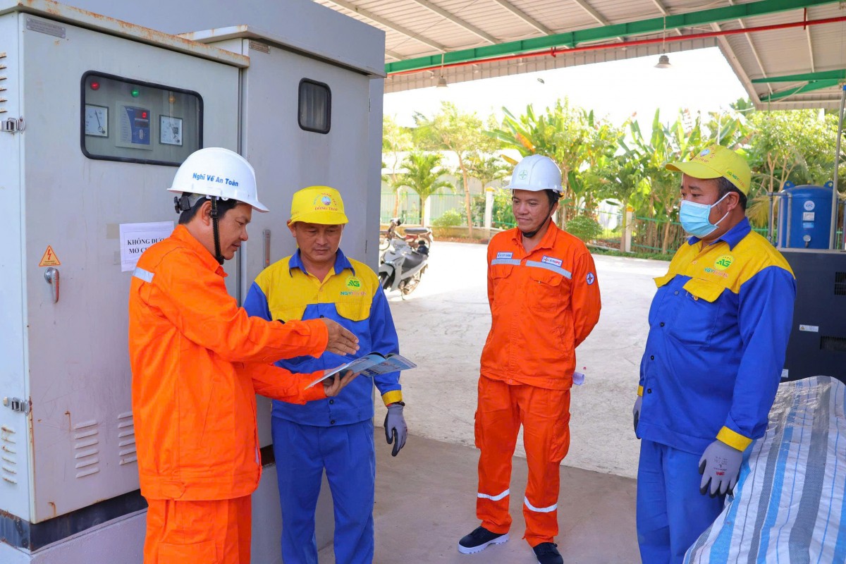 Nắng nóng tiếp tục gia tăng, EVNSPC cảnh báo hoá đơn tiền điện tăng cao