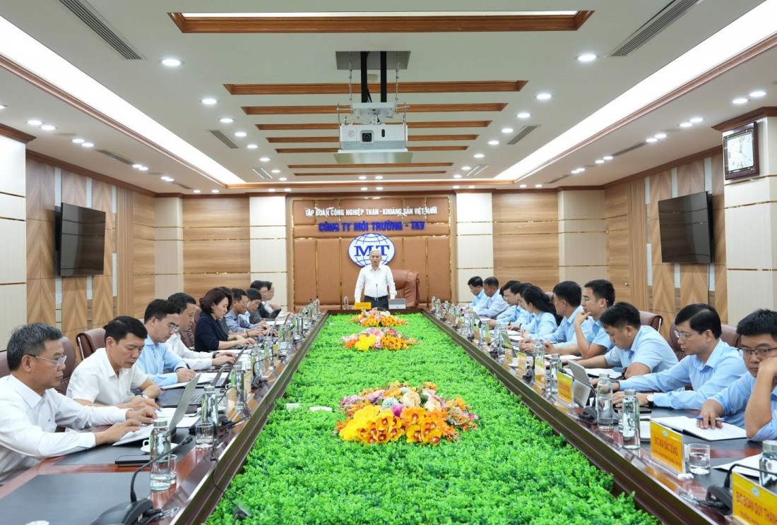 Tổng giám đốc TKV kiểm tra sản xuất, làm việc với Công ty Môi trường Vinacomin