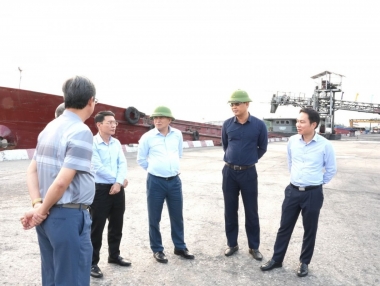 Tổng giám đốc TKV kiểm tra sản xuất, làm việc với Công ty Kho vận Đá Bạc