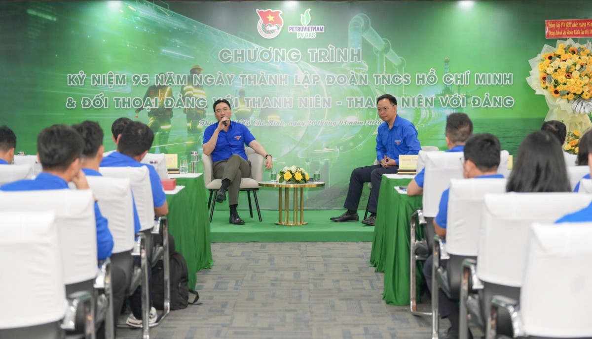 Chủ tịch HĐQT Tổng công ty Khí Việt Nam đối thoại với đoàn viên, thanh niên PV GAS