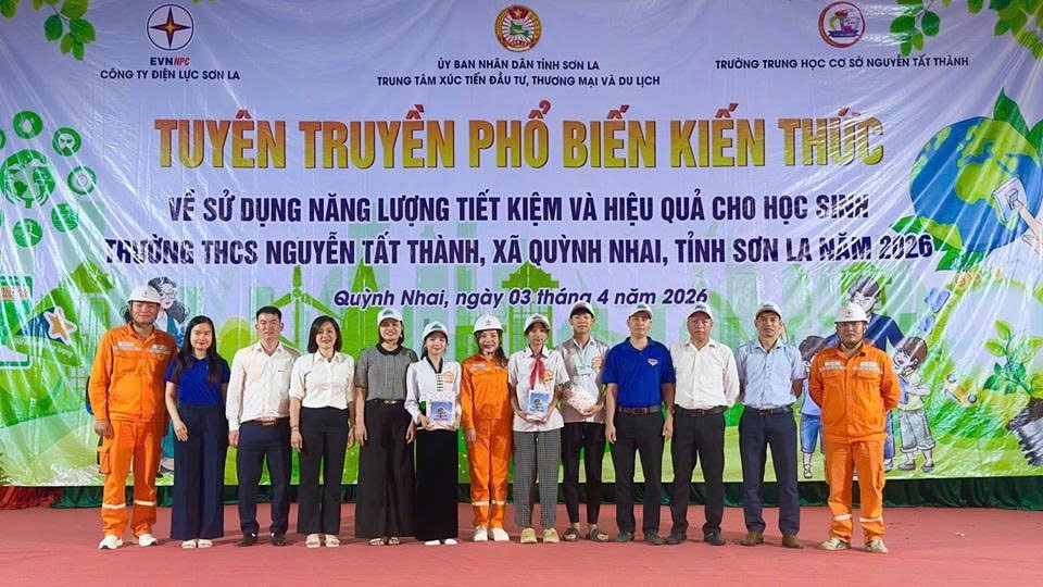 Những bài học nhỏ về tiết kiệm điện từ sân Trường THCS Nguyễn Tất Thành (tỉnh Sơn La)