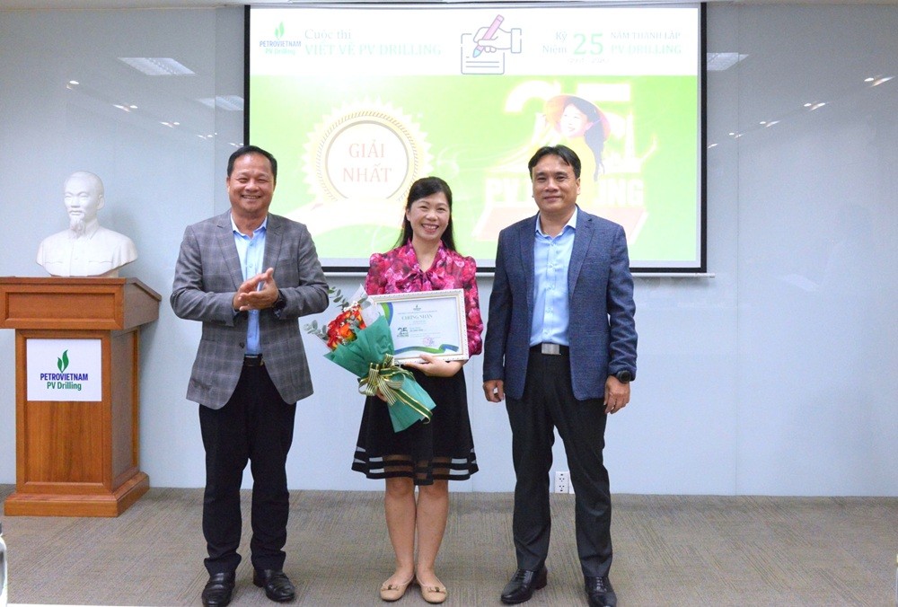 PV Drilling trao giải cuộc thi ‘Viết về PV Drilling’ nhân kỷ niệm 25 năm thành lập