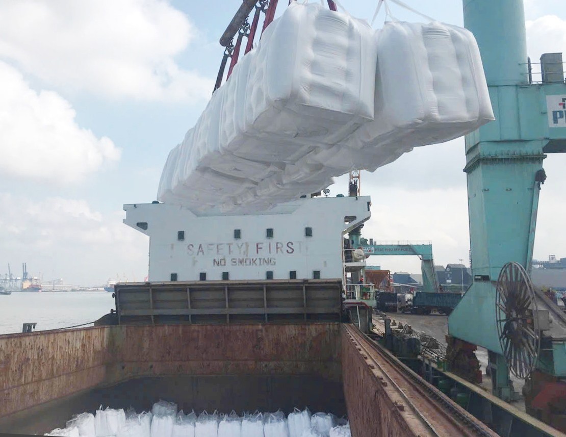 Phú Mỹ đẩy mạnh xuất khẩu ure kỹ thuật, tận dụng cơ hội giá thế giới tăng cao